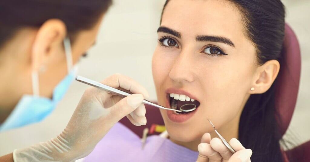 What Steps Are Involved in Getting a Dental Crowns?